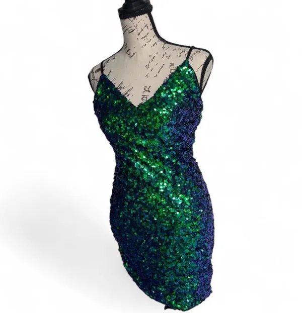 xs women’s by&by green party sequin dress - Image 3