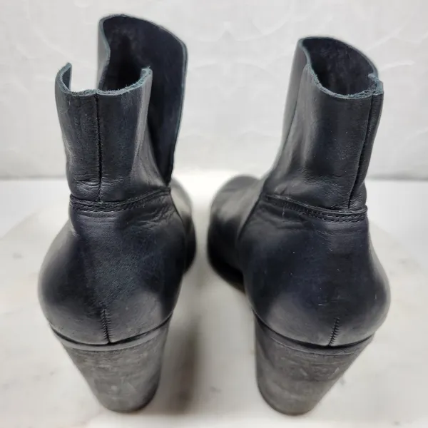 Vince‎ Camuto Helyn Ankle Boots Womens 8.5 Black Soft Leather Pull On Block Heel - Image 10