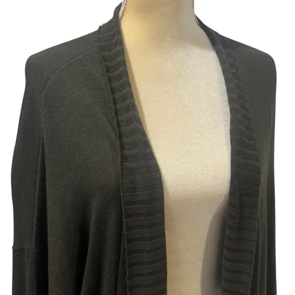 NEW Chelsea28 Green Long Sleeve‎ Cowlneck Cardigan Cashmere Blend Size XS/S - Image 3