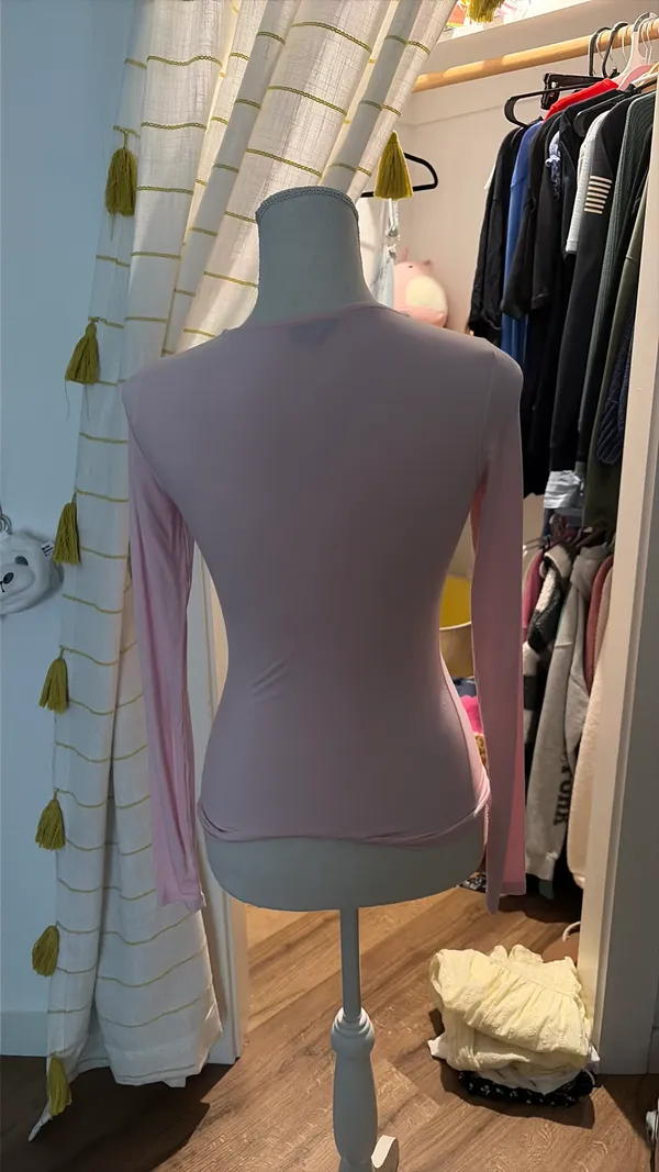 White fox pink long sleeve - Image 3