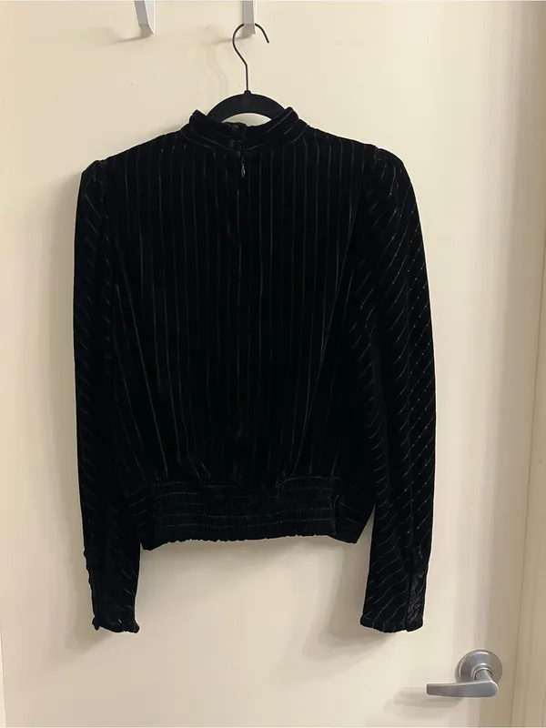 Frame Denim Velvet Long Sleeve Smocked Party Blouse Noir Size Medium - Image 7