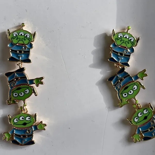 Disney Pixar BaubleBar Toy Story Alien Stack Earring Triple Dangle Set Green NEW - Image 5
