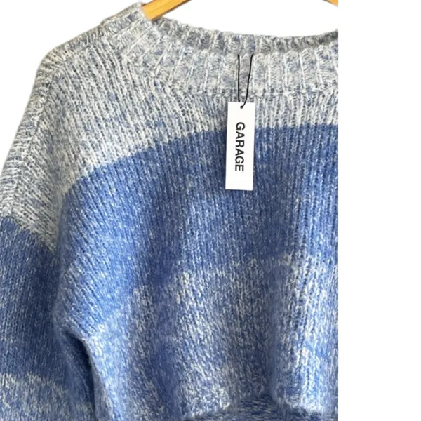 Garage blue and white cropped sweater - Image 4