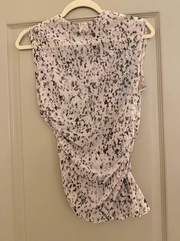 Abercrombie & Fitch leopard print draped mesh top in size S - Image 4
