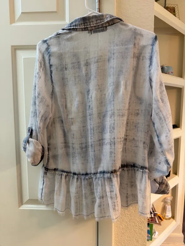 Paper Crane sheer flannel top light blue womens Medium - Image 2