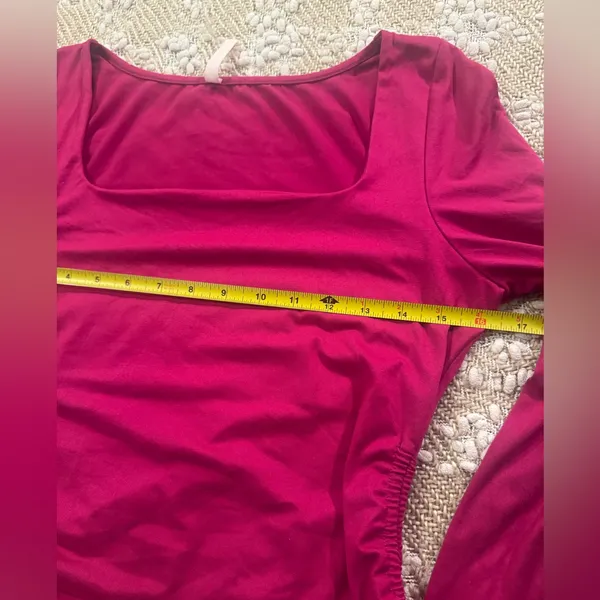 Modern Pink Top with Ruched Detail, Size XL By Chocolate - Image 7
