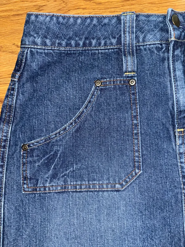 Cato Long Denim Skirt Women’s Size 6 Dark Wash Distressed Raw Hem Fringe Slit - Image 3