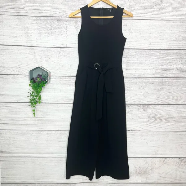Romeo & Juliet Couture Black Sleeveless Belted Wide Leg Jumpsuit Size Medium - Image 4