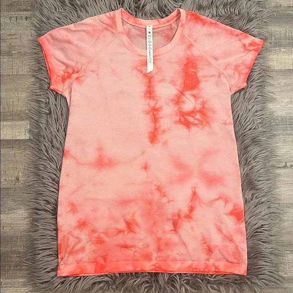 Lululemon Swiftly Tech 2.0 short sleeve top in raspberry cream marble dye 12 - Image 9
