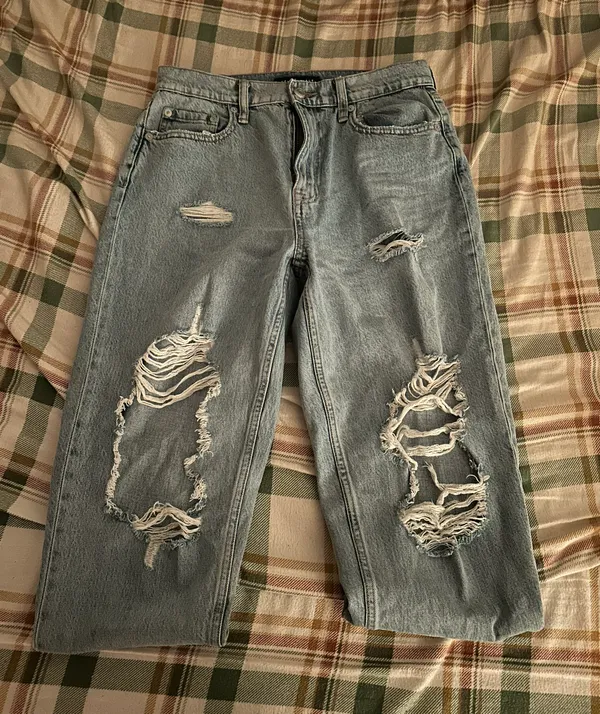 Aeropostale Curvy Mom jeans - Image 2