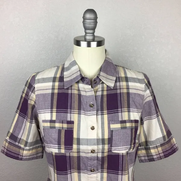 BNWT! •Girl Krazy• Plaid Top - Image 2
