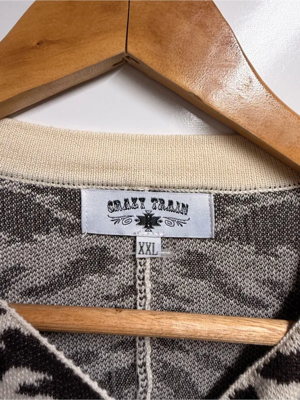 Crazy train top hand cardigan sizes XXL NEW - Image 5