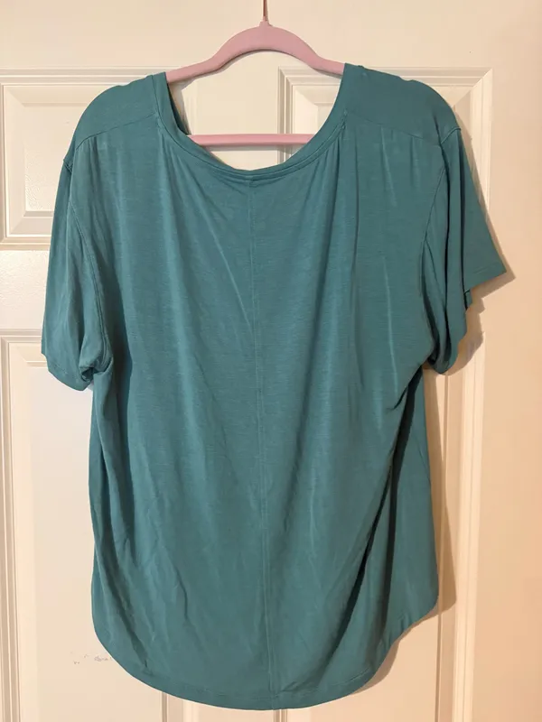 American Eagle Green Soft & Sexy Top - Image 2