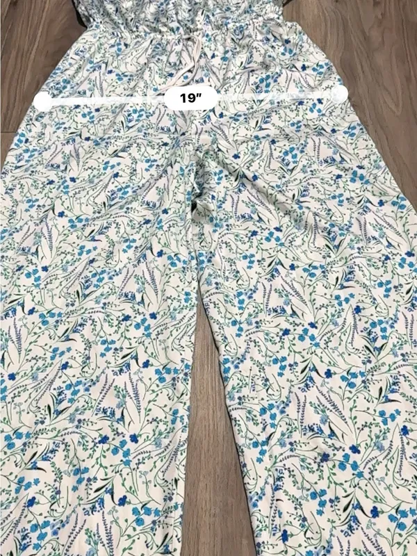 Victoria's Secret White and Blue Floral Wide-Leg Jumpsuit - Image 8