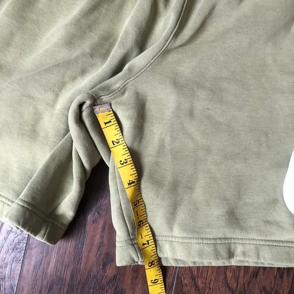Nike Men Sportswear Club Short Basketball Graphic Large Swoosh Logo Sweatpants Shorts Green Sz M - measurement in pics - Image 6