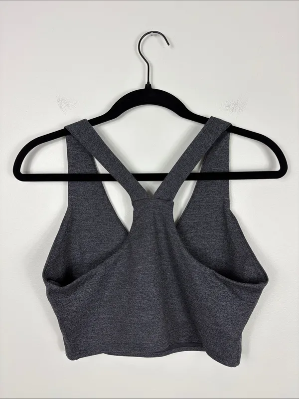 Quince Ultra Soft Cropped V-Neck Tank Top Heather Charcoal Gray Women's Medium - Image 5