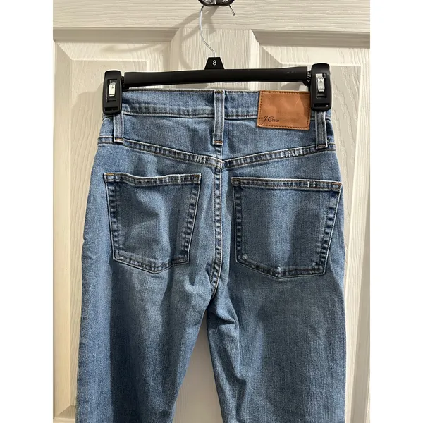 J. Crew Blue Vintage Crop Ankle Length Jeans Structured Cotton Distressed Denim. - Image 6