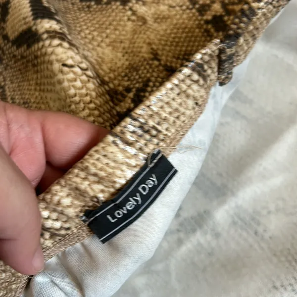 Lovely day snake print dress - Image 4