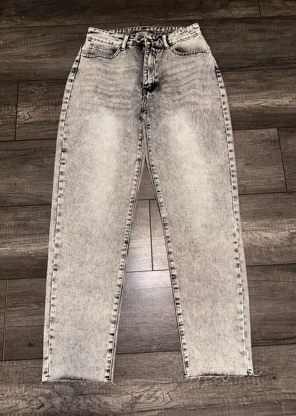 Black stonewashed frayed denim jeans - Image 2