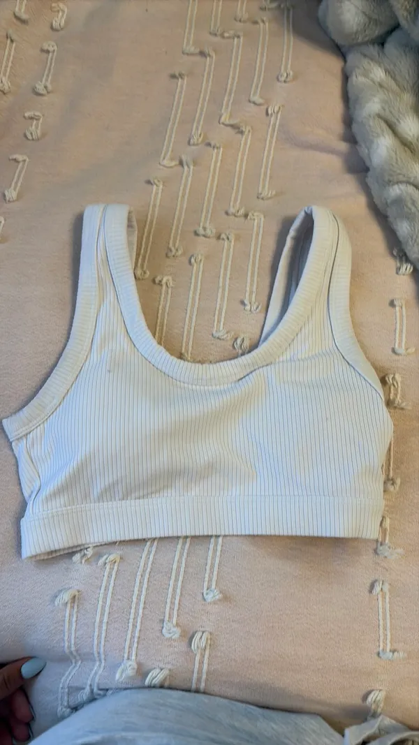 Alo white bra - Image 3