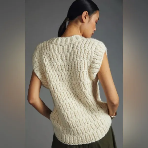NEW Anthropologie English Factory Chunky Sweater Vest Small - Image 4