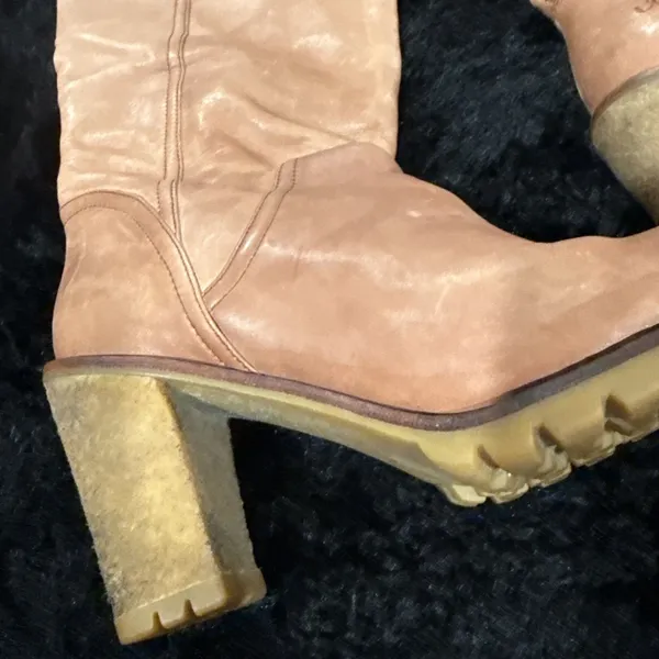 UGG Brown Leather "Josie" Pull On Boots - S/N 1001643 - US 7 EU 38 - Image 2