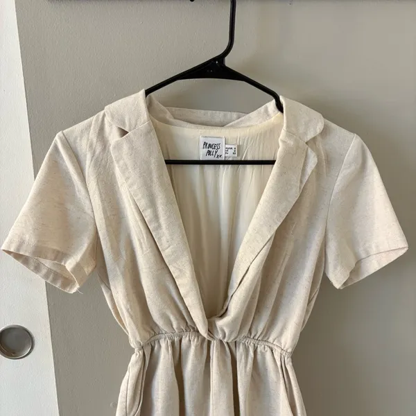 Princess Polly Beige Blazer Romper Size Women’s 0 - XS - Image 4