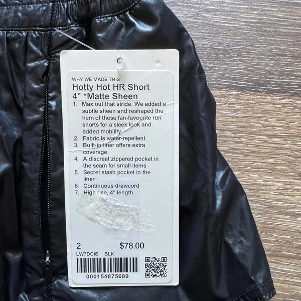 Lululemon Hotty Hot Short High Rise 4” Matte Sheen, Black Size 2 NWT - Image 4