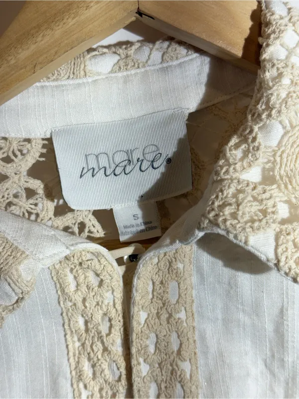 Mare Mare Ivory Embroidered Puff Sleeve Rouleau Cotton Buttondown Blouse Size S - Image 8