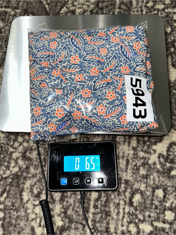 Roller Rabbit NWT Women’s Size S Navy Coral Floral Elastic Waist Belted Shorts - Image 7