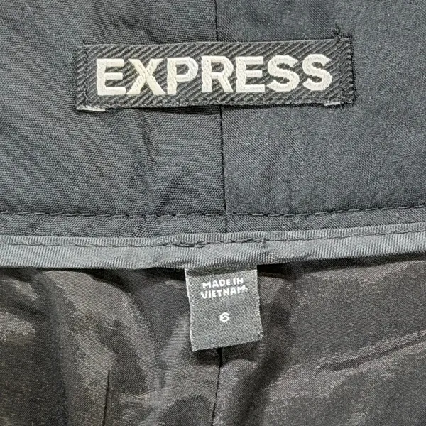 Express Tweed Shorts Women 6 Silver Metallic Black Pockets Cuffed‎ Lined Party - Image 9