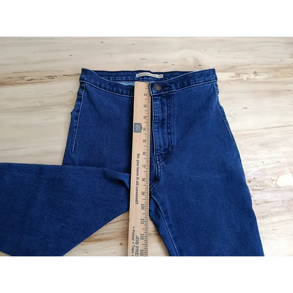 Levi's Runaround Super Skinny Jeans Women's Size XS / 25 High Rise Dark Wash EUC - Image 10