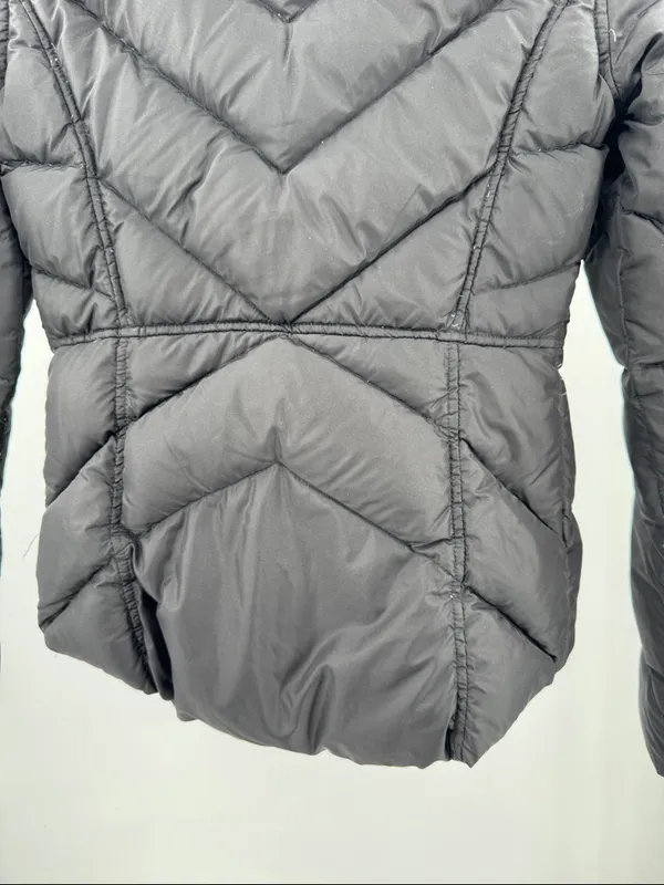 J. Crew Women's Black Chevron-Quilted Puffer Jacket down filled winter xs - Image 4