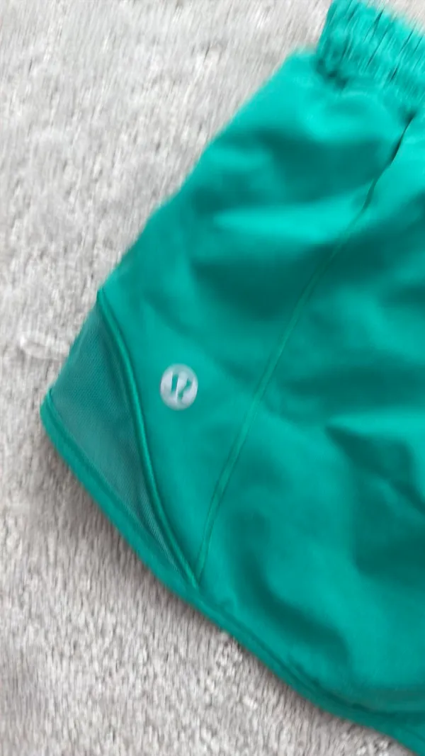 Lululemon Hotty Hot - Image 4