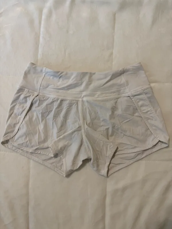 Lululemon Run Times Short *2-way Stretch 4" - Image 4