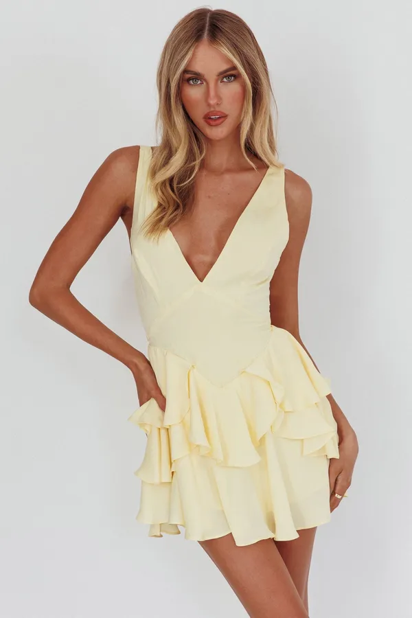Selfie Leslie Yellow V neck Romper Medium - Image 6