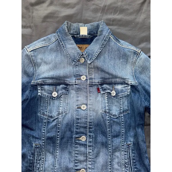 Levis Jean Jacket Womens Blue Medium Wash Trucker‎ Denim Y2K Size Large - Image 3