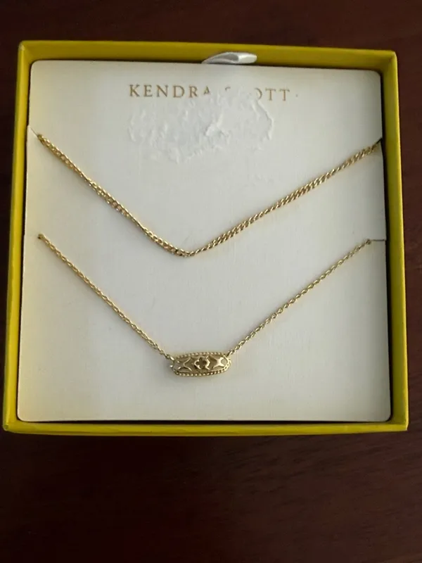 Kendra Scott Emma Filigree Gold Layered Necklace Set Double Chain New - Image 3