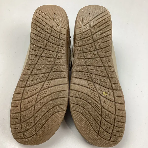Earth Origins Women’s Slip on Mules Clogs Size 7W NWOT - Image 8