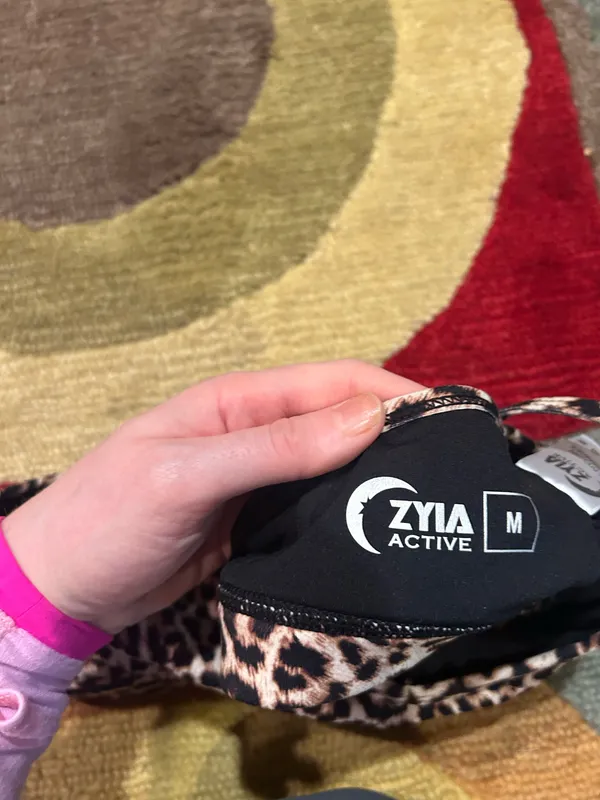 ZYIA Active Brilliant Sports Bra Mesh Leopard Print Animal Print Women’s Medium - Image 2