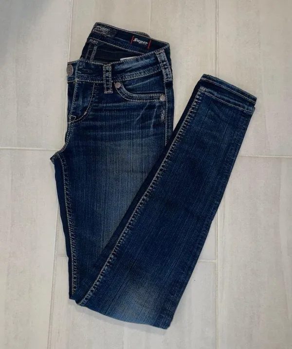 Suki Jeans - Image 3