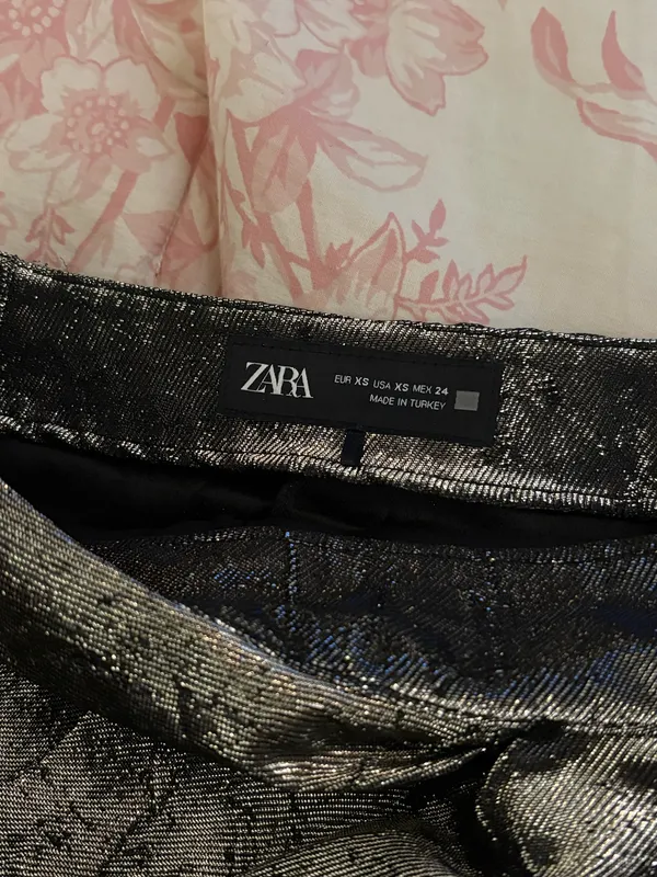 ZARA Mini Skirt XS Gold Women’s - Image 3