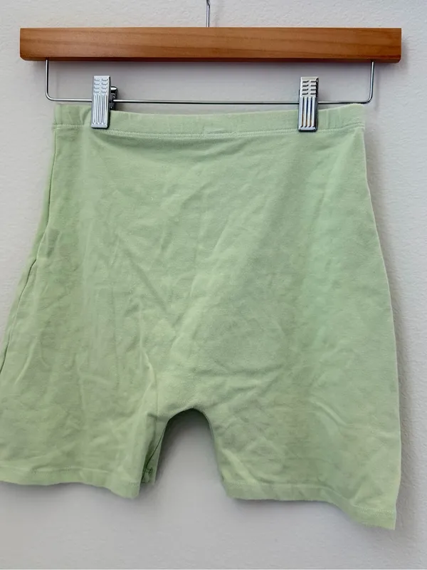 Brandy Melville John Galt light green biker shorts - Image 5