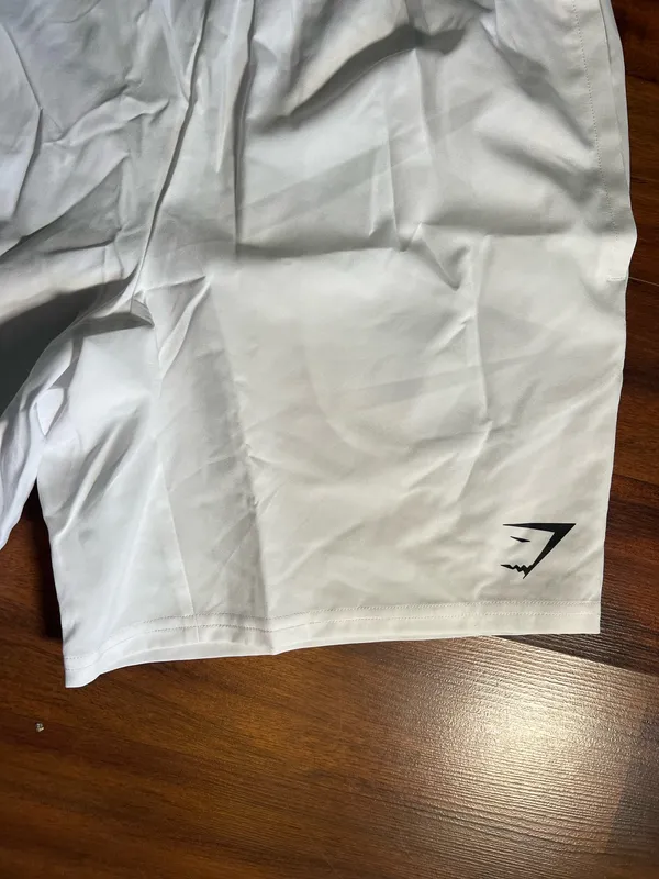 Gymshark White Training Shorts Men’s Small | Lightweight Activewear - Image 2