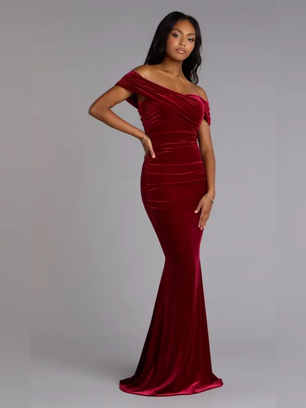 Windsor Gemma Burgundy Velvet Off Shoulder Mermaid Gown Size XS - Image 4