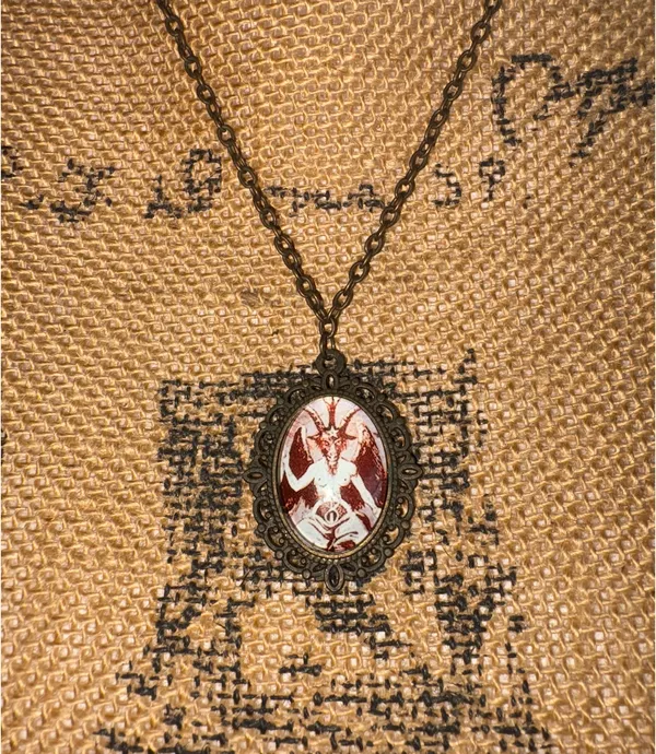 Boutique Baphomet Cameo Necklace - Image 5