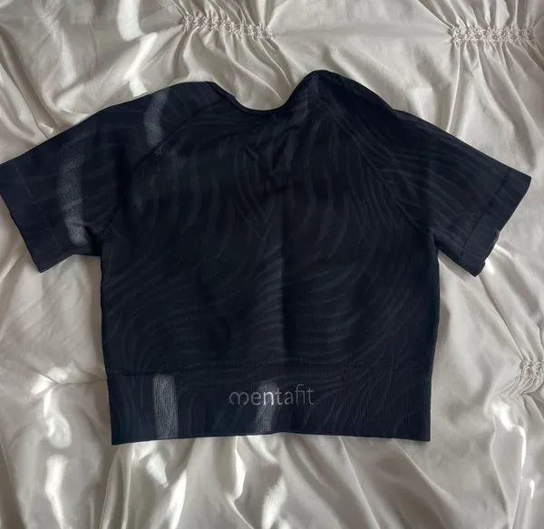 Mentafit Gym Top Black - Image 2