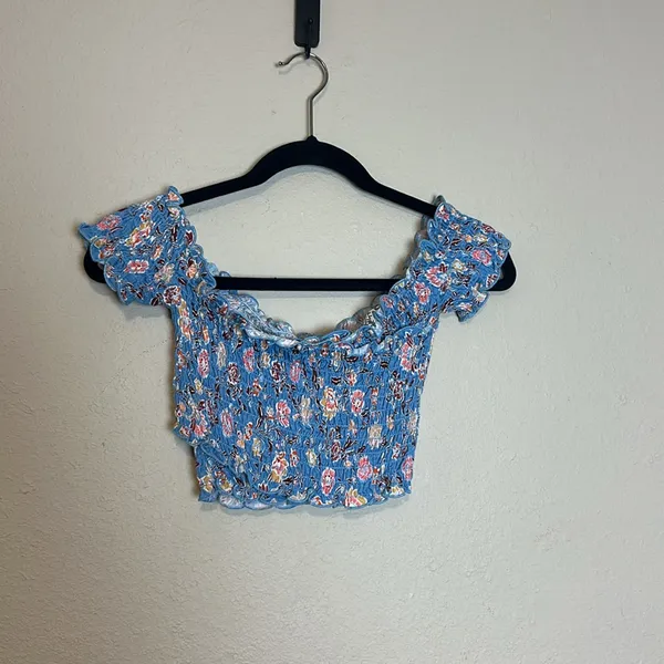 Free People Intimately Blue Floral Smocked‎ Crop Top Size Medium - Image 6
