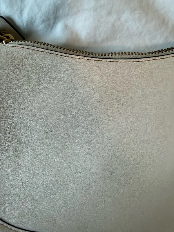 Coach Swinger 20 Bag in Chalk and Brass - Image 4