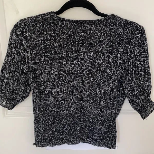 Abercrombie Y2K Black Polka Dot Top Small NEW!!! - Image 2
